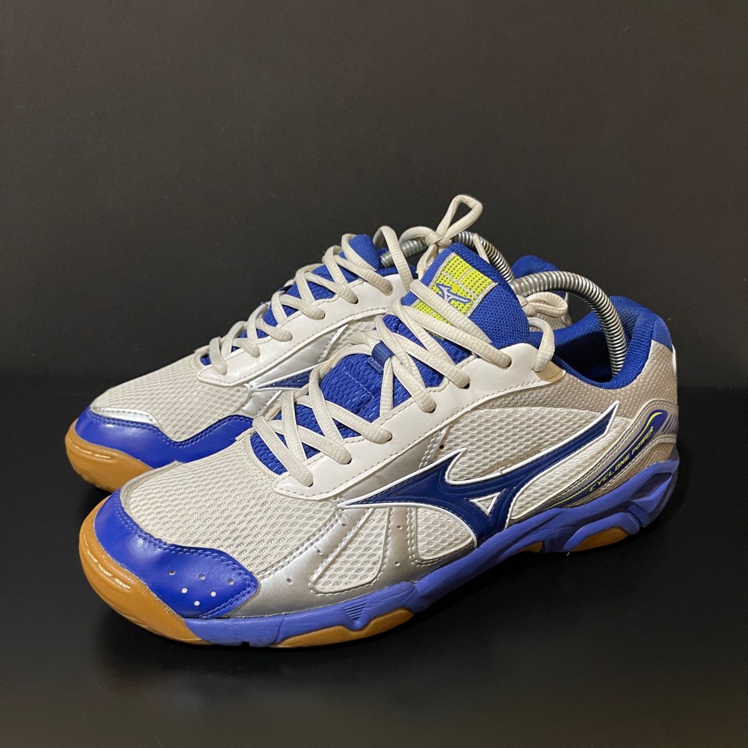 7.5uk Mizuno Cyclone Power Indoor Badminton
