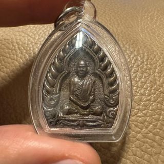 （分類：）位於 。 由 J2072210 提交（商品編號 1286572986，圖片 1）。簡介： 。