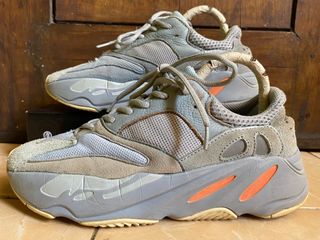 Adidas yeezy 700 harga store