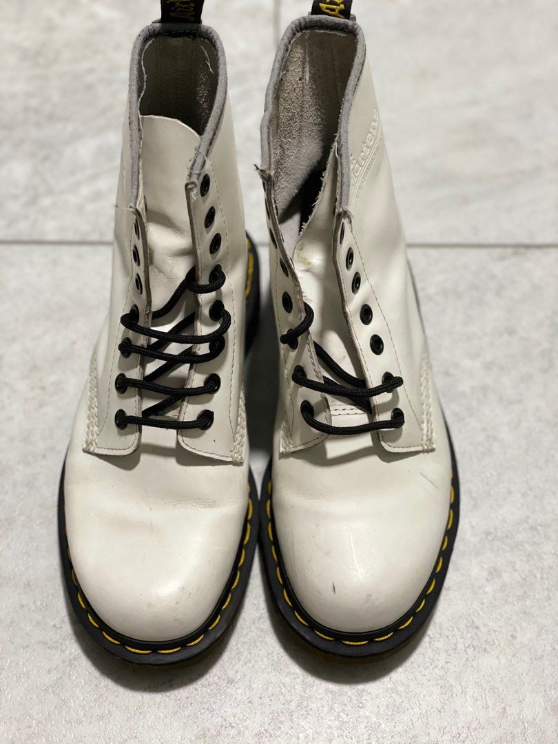 White doc martens used outlet