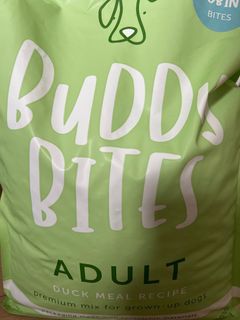 （分類：）位於 。 由 hiitsryry 提交（商品編號 1286444947，圖片 1）。簡介： 。