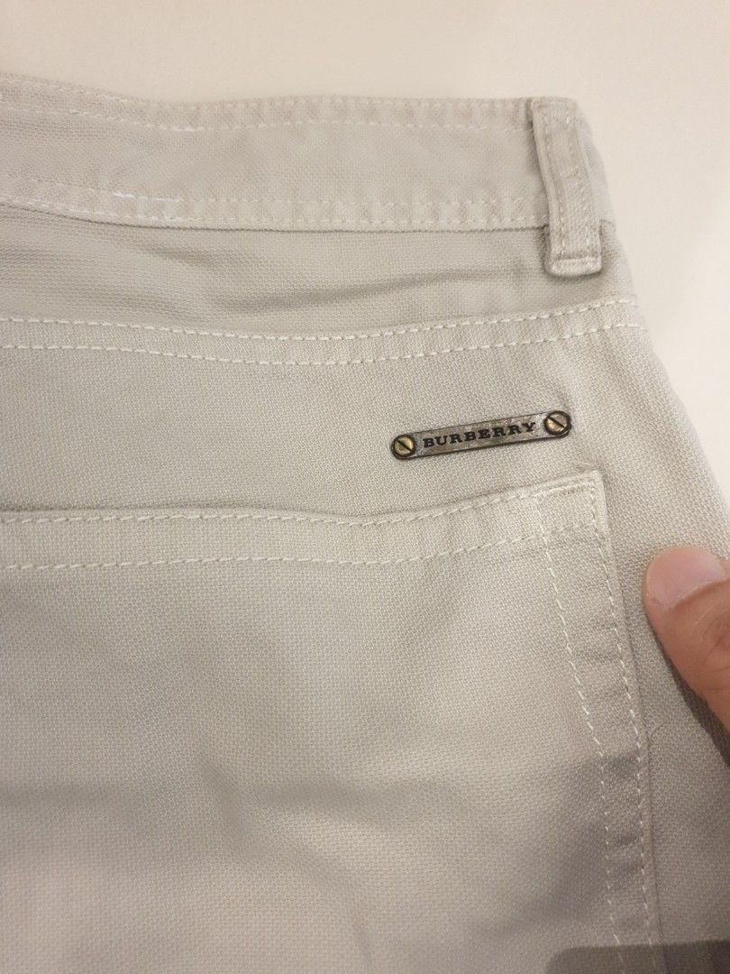 Burberry antara deals jeans
