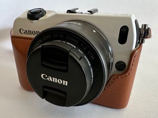 （分類：）位於 。 由 n.c33 提交（商品編號 1286564992，圖片 1）。簡介： 。