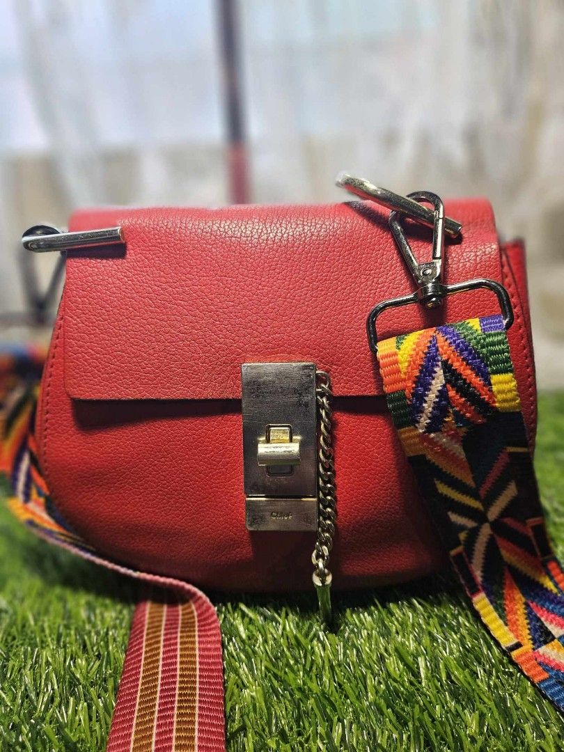 Chloe drew (Category: Luxury Bags & Wallets) located in Imus. Submitted by enjoylifelivesimply (Listing ID 1286413428, Image 1). Description: not guaranteed authentic but the leather is beautiful. it can spark joy at a reasonable price ❤️.