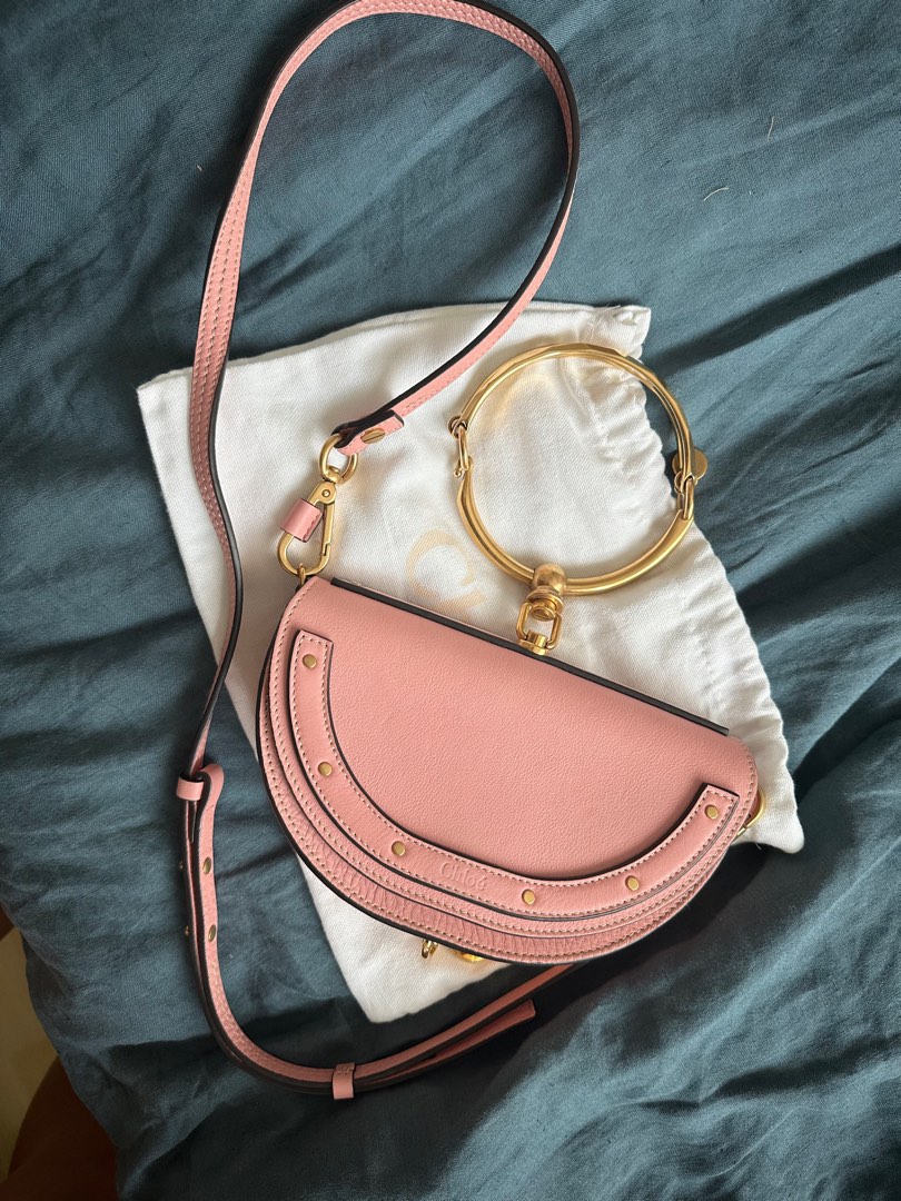 Chloe hot sale wristlet bag