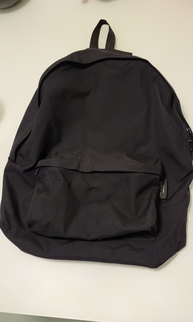 COMME des GARCONS HOMME PLUS backpack M, 男裝, 袋, 背包- Carousell