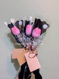 Crochet Gradient Pink Tulip Bouquet