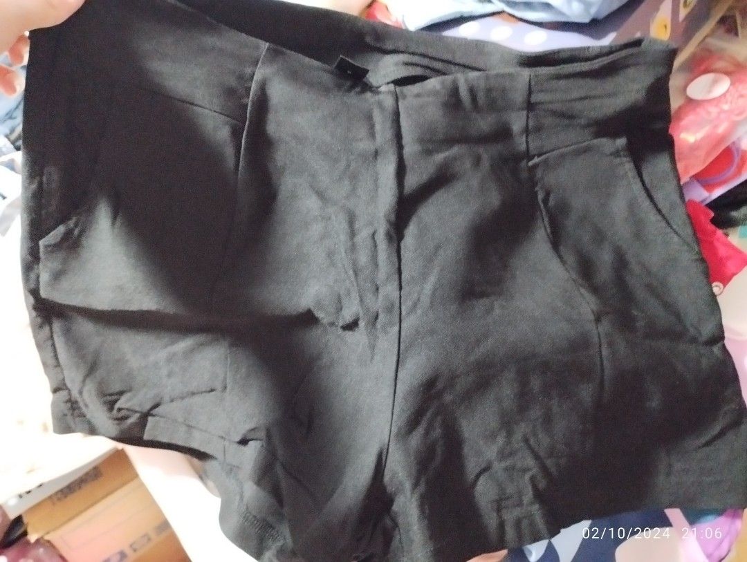 Black denim shorts dorothy perkins sales