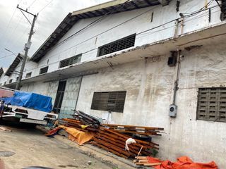 For Sale: Warehouse in Muntinlupa/Susana Heights