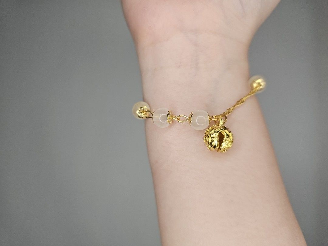Gold bracelet for sale sale