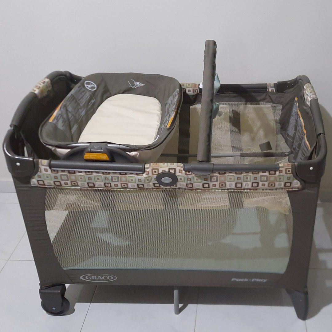 Graco pack and play infant insert sales