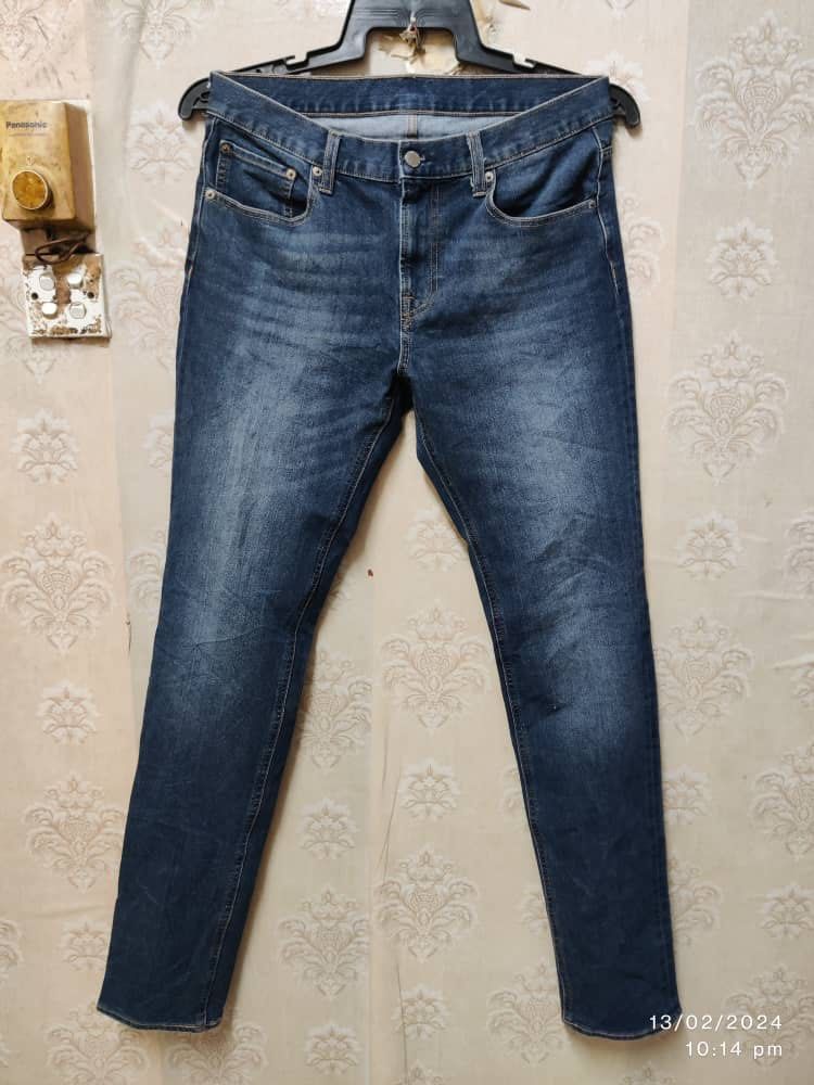 GU JEANS X UNIQLO SKINNY FIT TAPERED