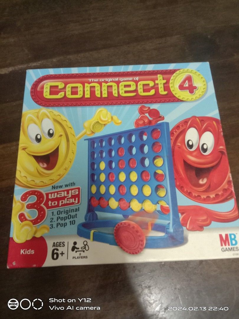Hasbro Connect 4 Game MB, Hobbies & Toys, Toys & Games on Carousell