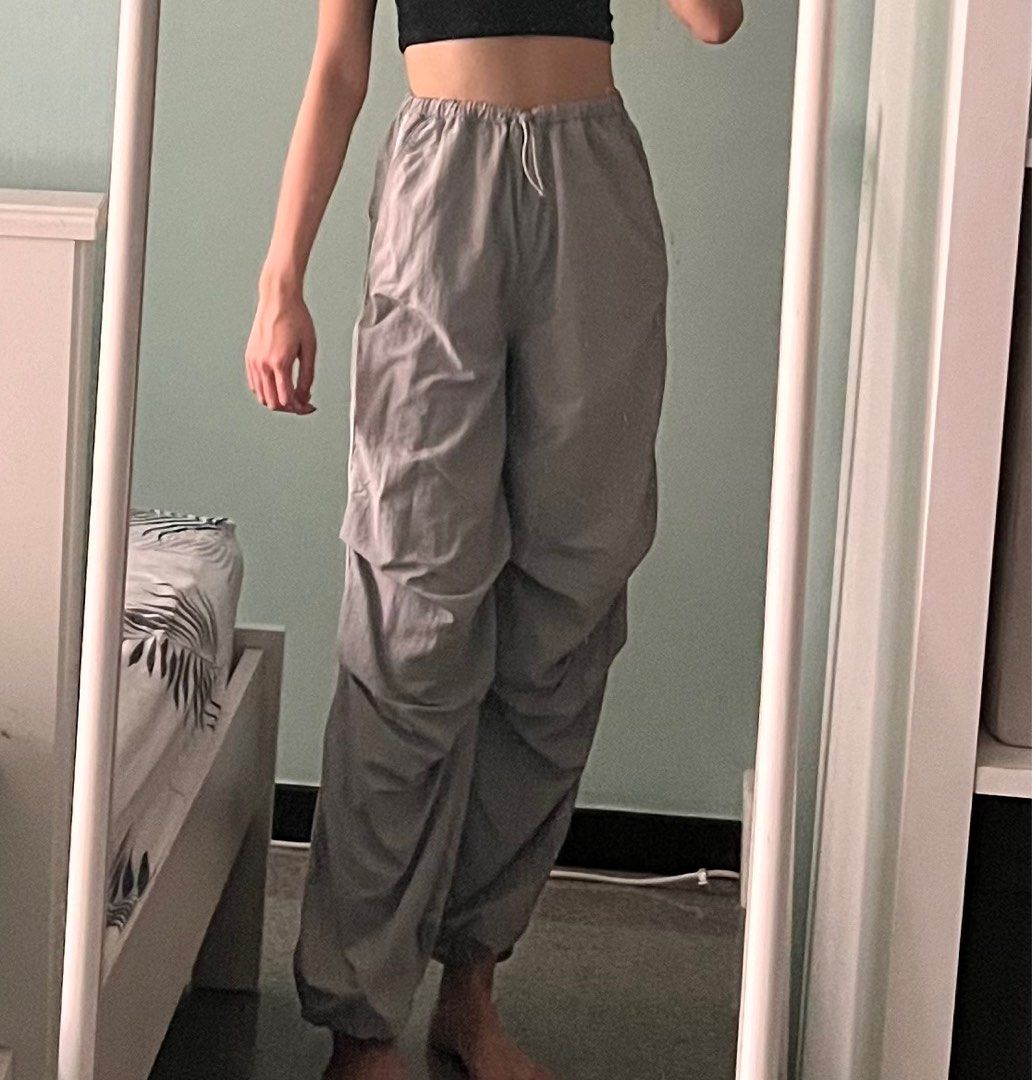 Lf: H&M Gray canvas cargo trouser, Everything Else, Looking For on Carousell