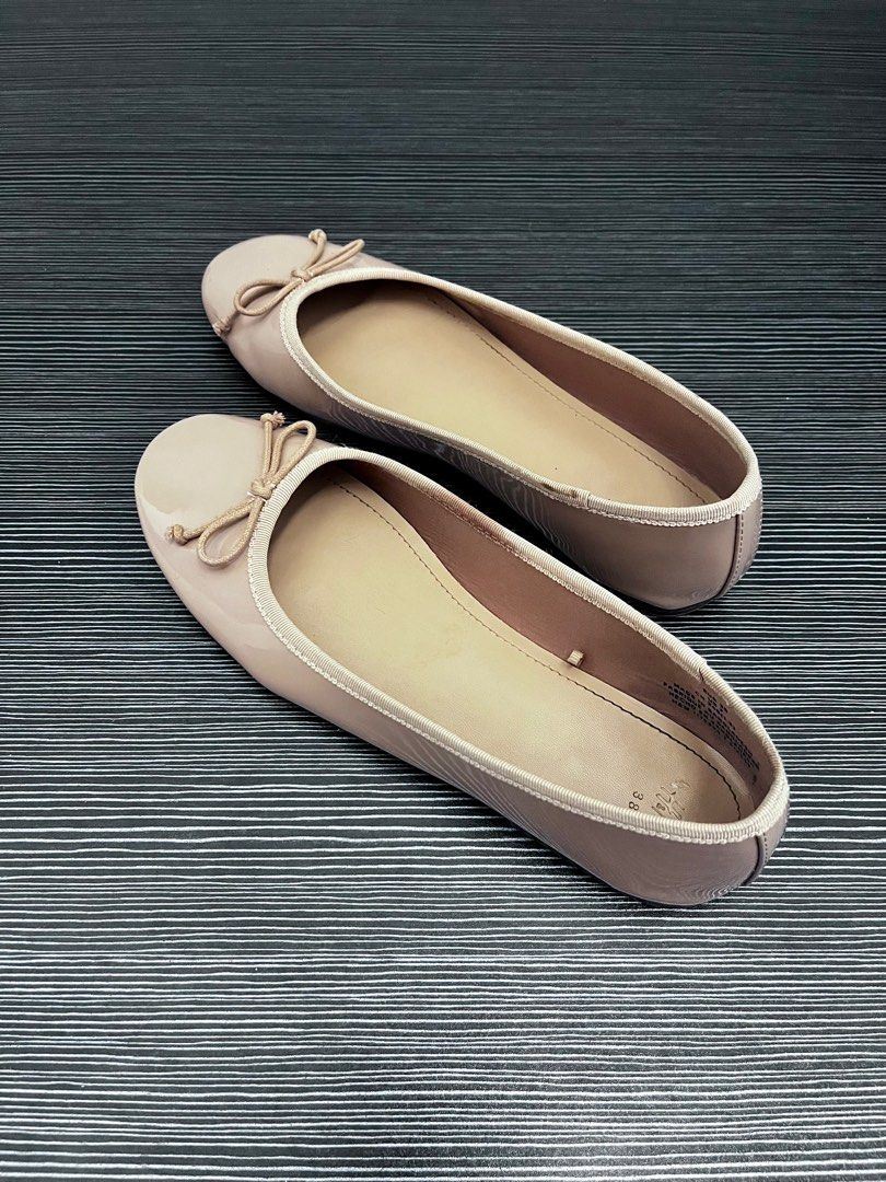 H M Nude Flats Size 7 Women s Fashion Footwear Flats Sandals on Carousell