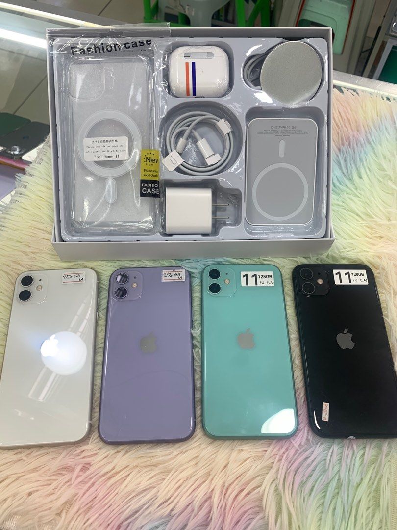 iPhone 11 (128gb) (Category: iPhone 11 Series) located in Manila. Submitted by arzillah (Listing ID 1286448170, Image 2). Description: iPhone 11 128gb Factory unlock Slithly use No dents No scratches No issues All working With free accessories gift box Open for COD/COP + SF Manila area (sameday delivery) Province area (via LBC) required DP to avoid cancellations Physical store: Greenhills Shopping Center, 2ndfloor, stall#: XA 18 (Arzillah Gadgets