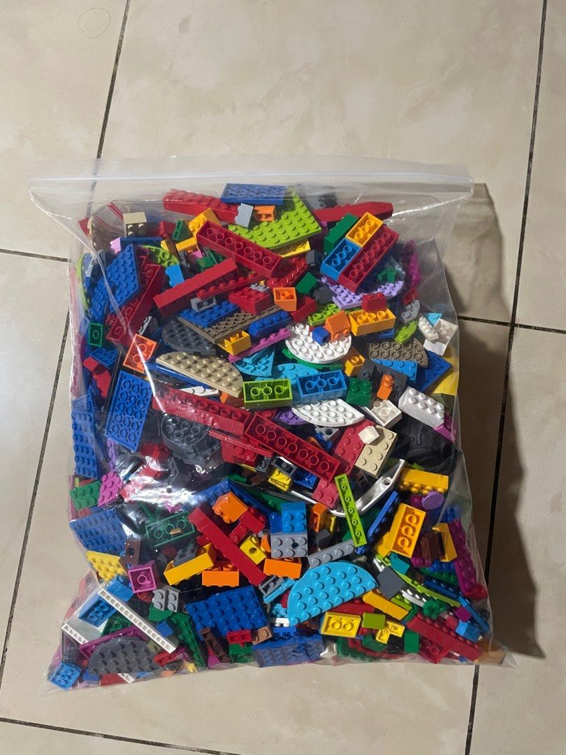 Loose LEGO bricks for sale