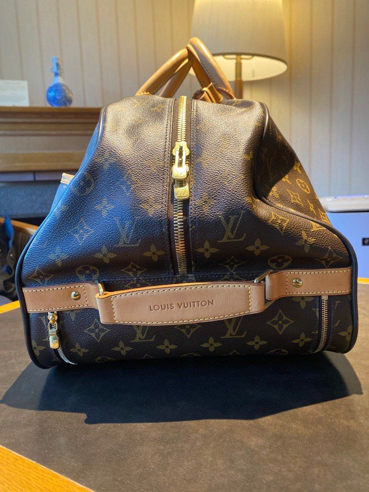 Louis Vuitton Eole Monogram Rolling Luggage Travel Duffle Bag (Category: Bags & Wallets) located in Singapore. Submitted by affordabletyre (Listing ID 1286472614, Image 2). Description: Authentic in good condition. .