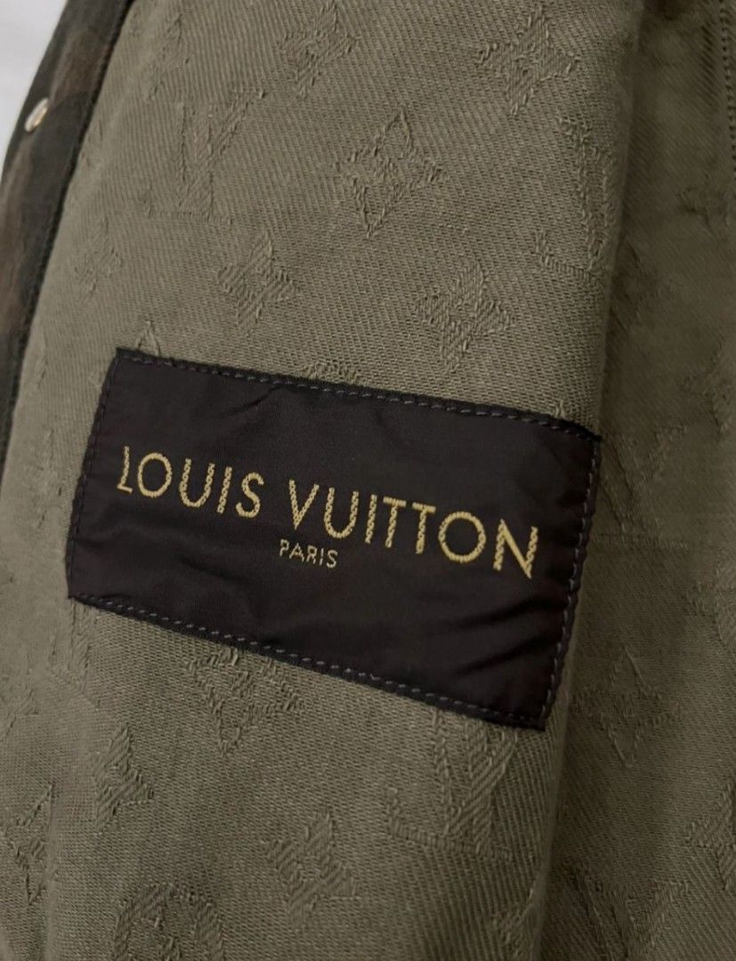 Louis Vuitton x supreme jacket Men s Fashion Coats Jackets and Outerwear on Carousell