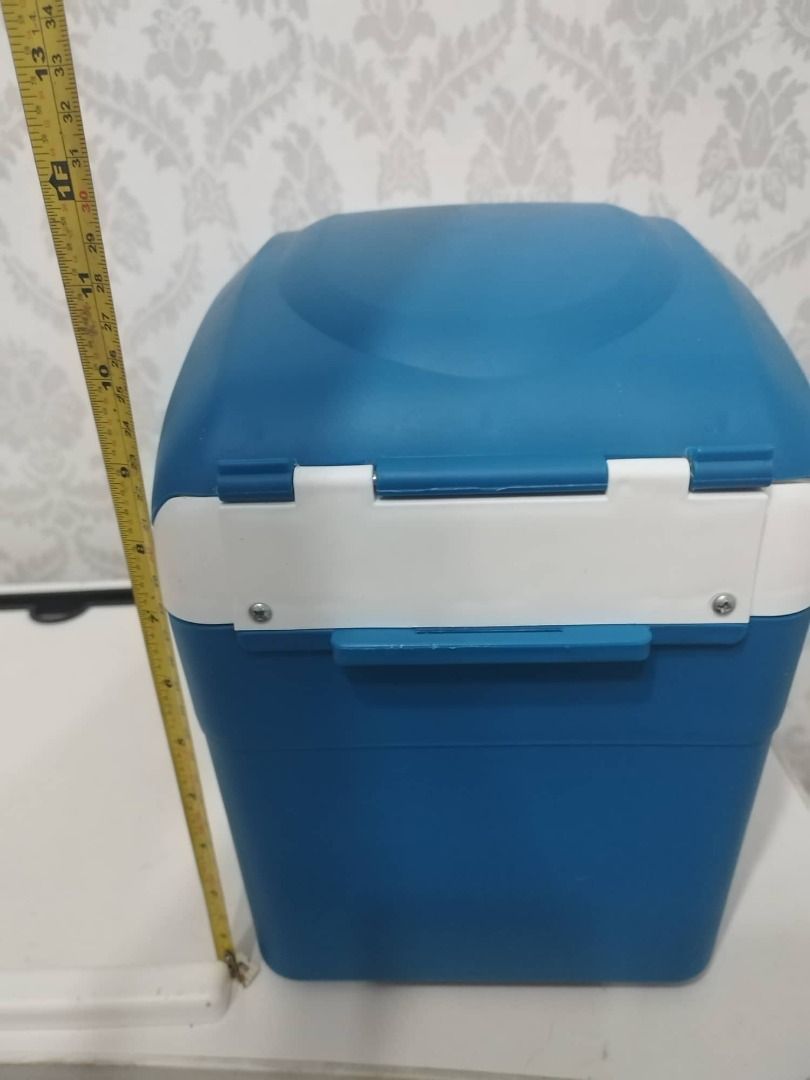 MAKO Electric Cooler and Warmer, Furniture & Home Living, Kitchenware ...