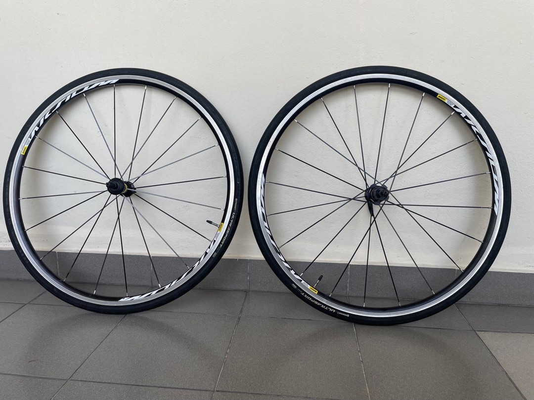 Mavic Aksium Wheelset tyre Sports Equipment Bicycles Parts