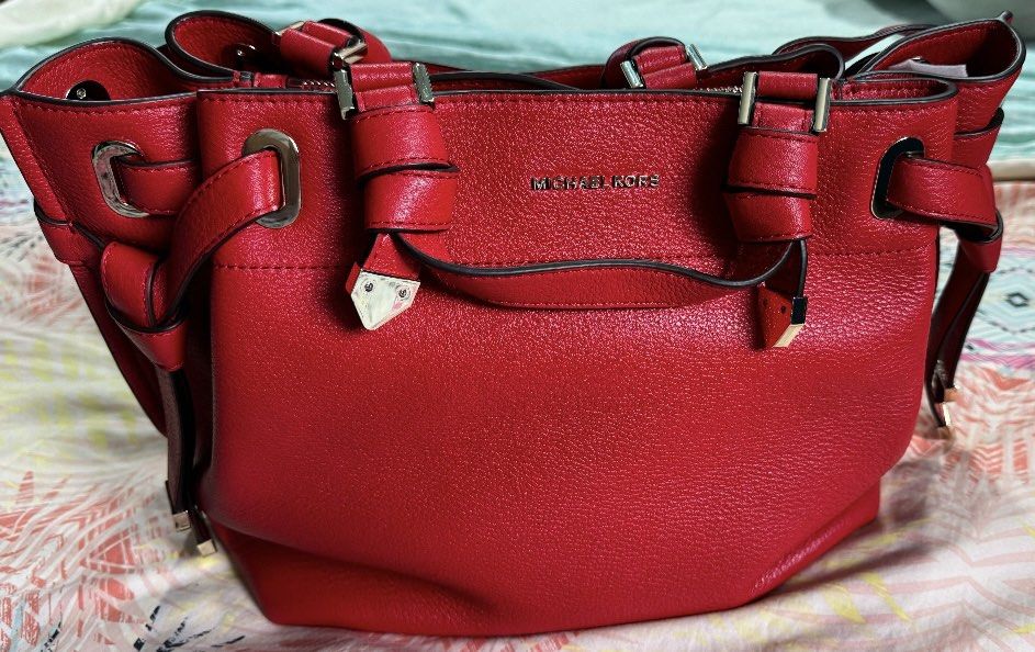Michael kors greta best sale satchel