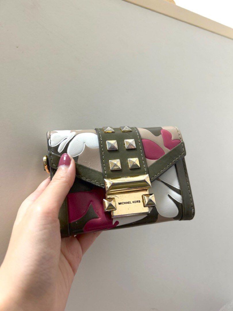 Whitney small butterfly deals camo leather chain wallet