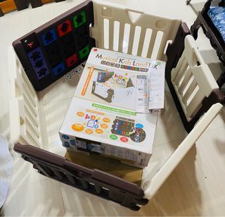 Musical Playpen  with box