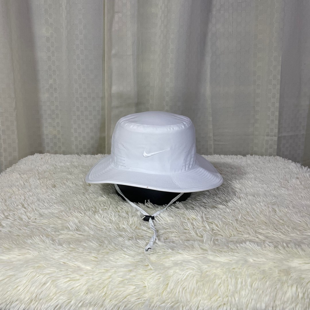 Nike Bucket Hat, Men's Fashion, Watches & Accessories, Caps & Hats