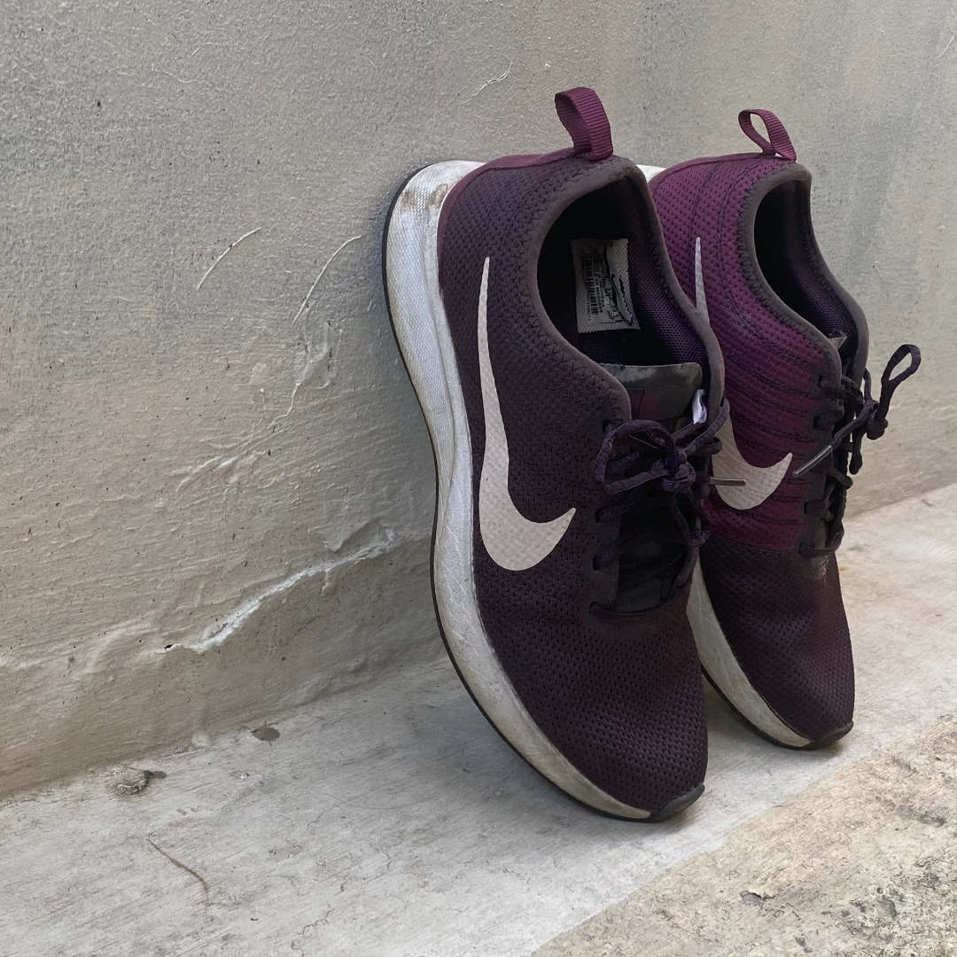 Nike Dualtone Racer Women s Running Shoe lace up