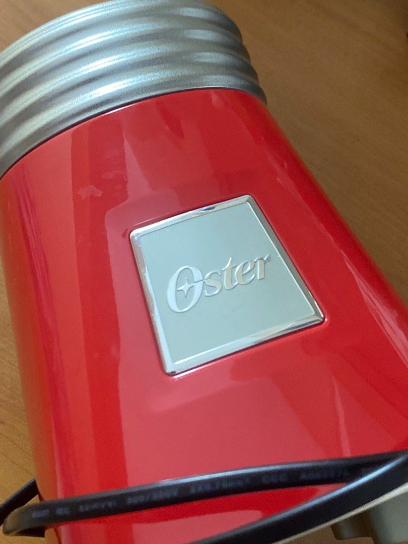 Oster BLSTMM2 PL Blender with One-Touch Operation and Storage Cap (Category: Juicers, Blenders & Grinders) located in Makati City. Submitted by tri0526 (Listing ID 1286312436, Image 3). Description: Bought from Abenson for PHP2,998 (now retails for 2,698) Includes 2 pieces of dishwasher-safe, BPA-free plastic Ball Mason style jars 600ml. Perfect condition :) Product Dimension: Length: 14.5cm Width: 14.5cm Height: 32cm Product Weight: 1.3kg Shippi