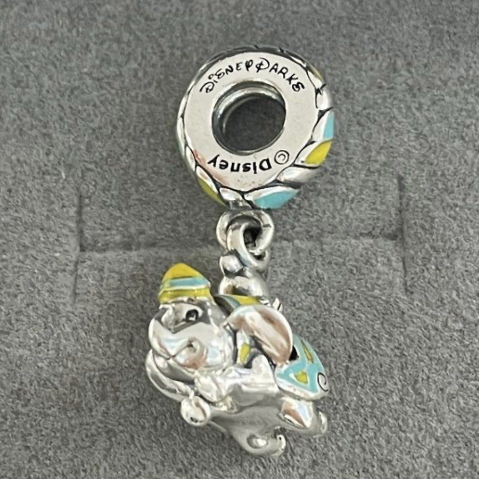 Flying dumbo pandora charm on sale