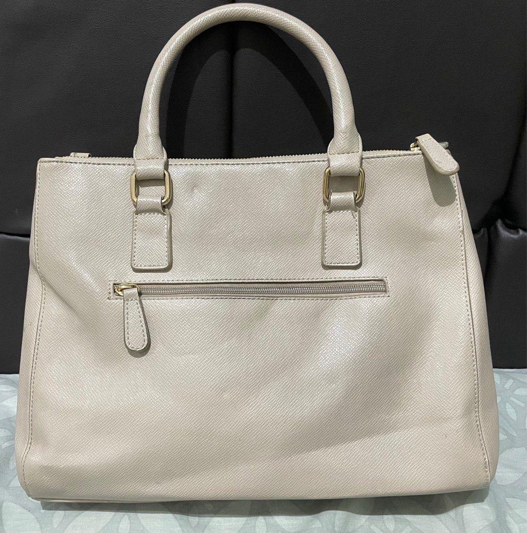 Pierre Cardin Hand bag pc hand bag pierre cardin tas kantor tas  pierre cardin sling bag pierre cardin