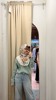 (Category: ) located in . Submitted by ndamia_ (Listing ID 1286412321, Image 1). Description: .