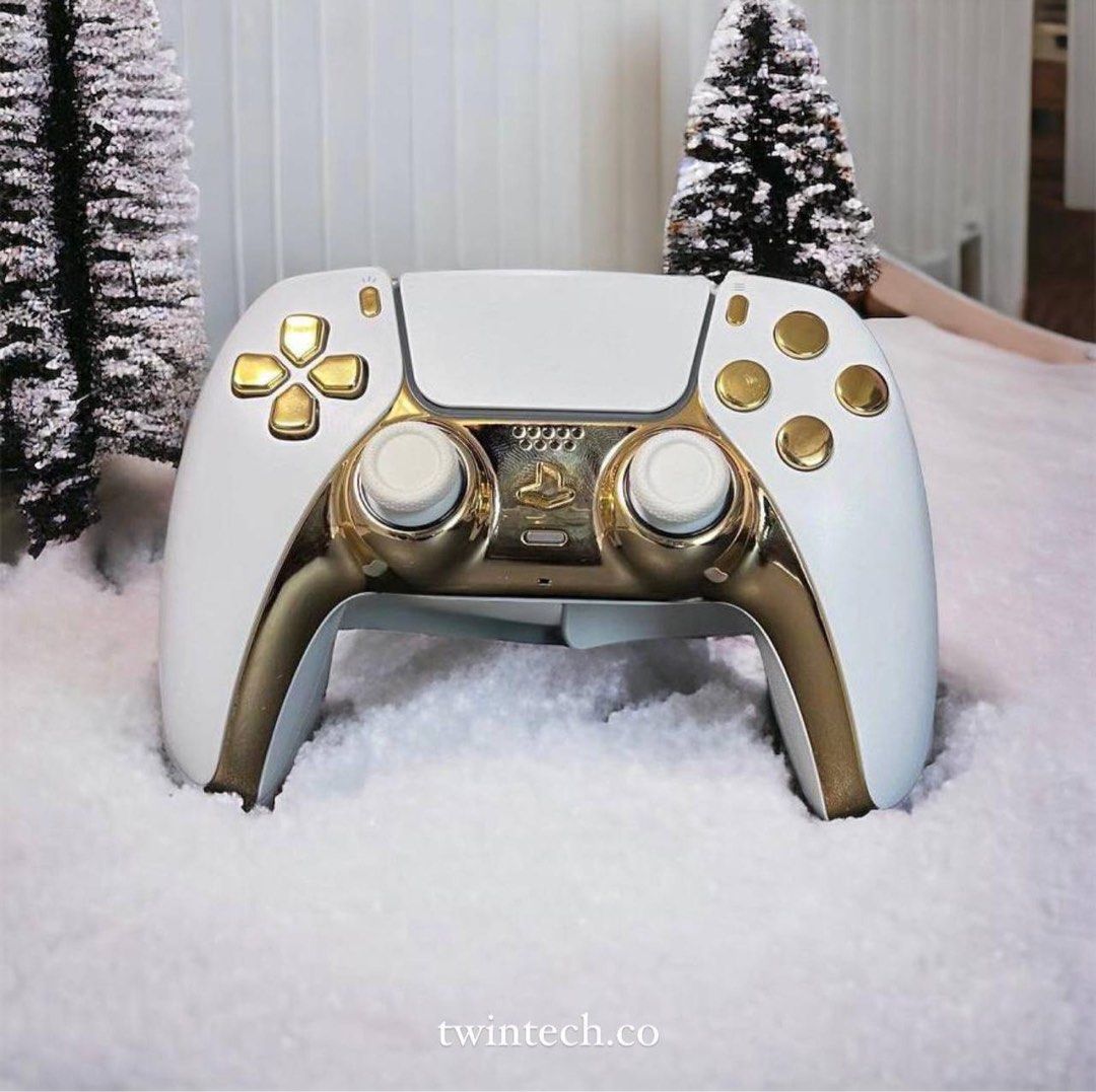Ps5 controller (Category: Controllers) located in Singapore. Submitted by jesus1019 (Listing ID 1286518438, Image 1). Description: Modded ps5 controller.