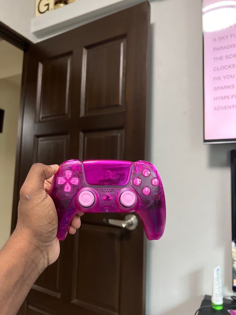Ps5 controller (Category: Controllers) located in Singapore. Submitted by jesus1019 (Listing ID 1286518438, Image 3). Description: Modded ps5 controller.