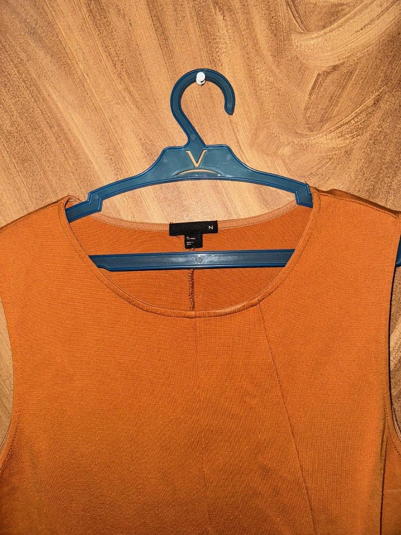 Rust Midi Dress (with pocket) (Category: Dresses) located in Pasig City. Submitted by itsrubyred (Listing ID 1286481438, Image 3). Description: .