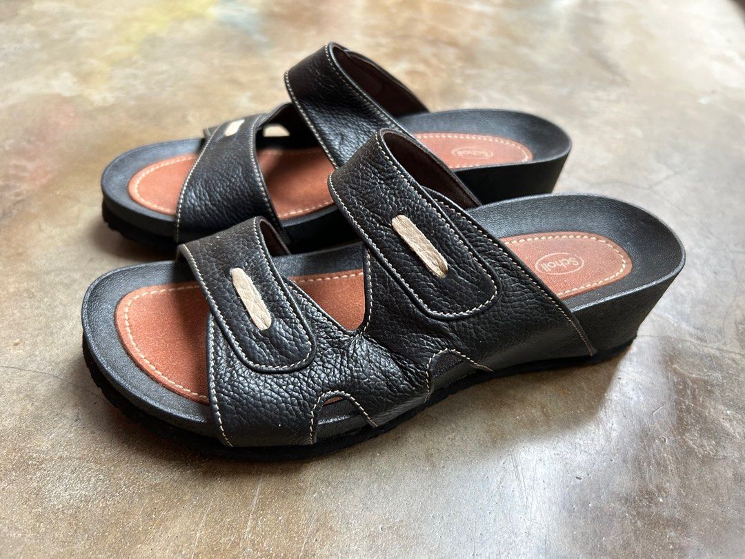 Scholl size outlet