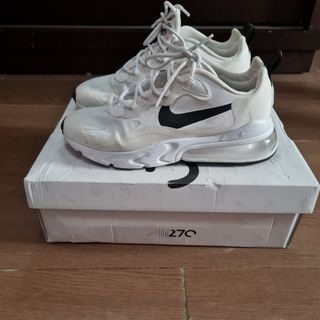 Nike 270 react online ptt