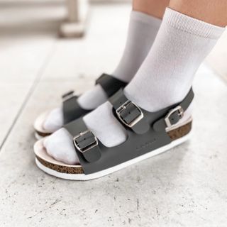 Sandal converse 2025 indonesia