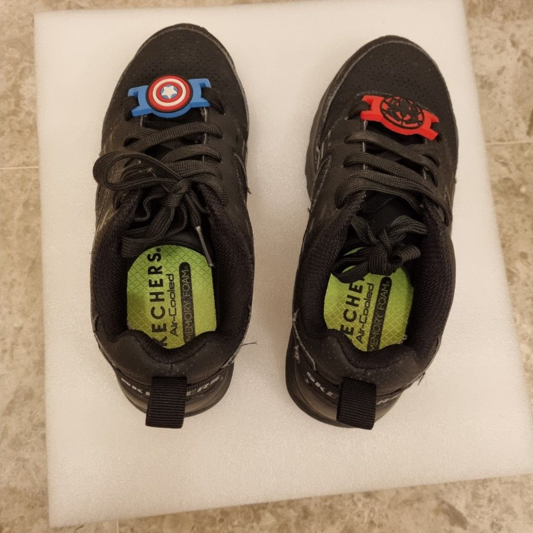 Skechers Children black shoes 20 cm