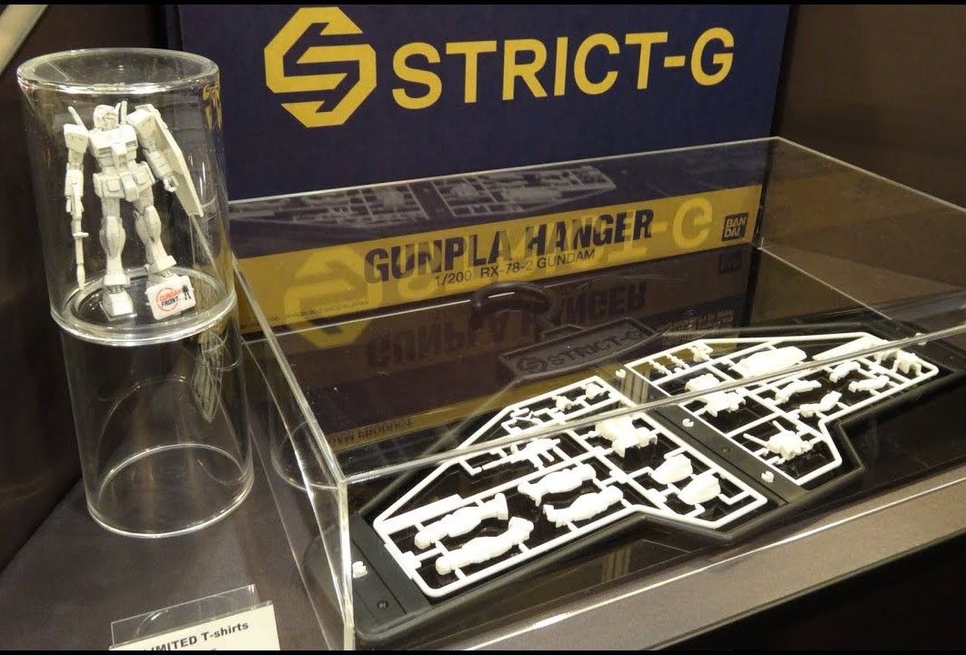 激レア出品 STRICT-G GUNPLA HANGER BLACK Ver. - メルカリ