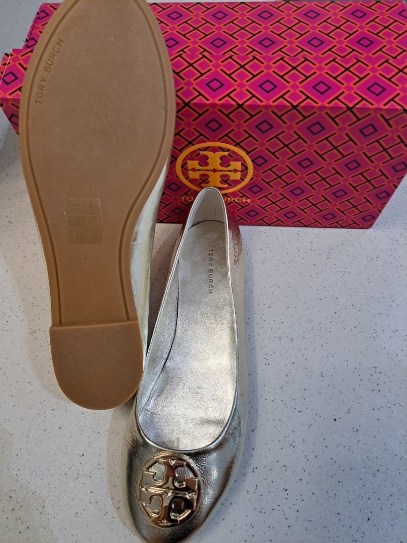 Chelsea cap toe clearance ballet flat tory burch