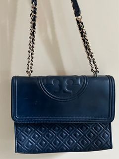 （分類：）位於 。 由 chelseasuet 提交（商品編號 1286423491，圖片 1）。簡介： 。
