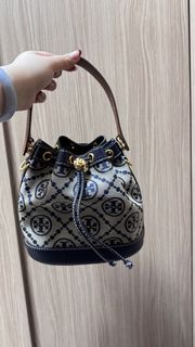 （分類：）位於 。 由 gnkyyy 提交（商品編號 1286527023，圖片 1）。簡介： 。