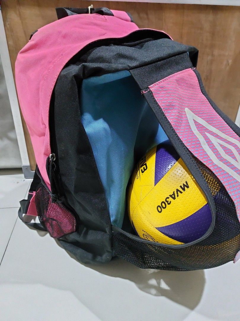 Umbro Women s Volleball Soccer Backpack Bag with Ballnet Men s