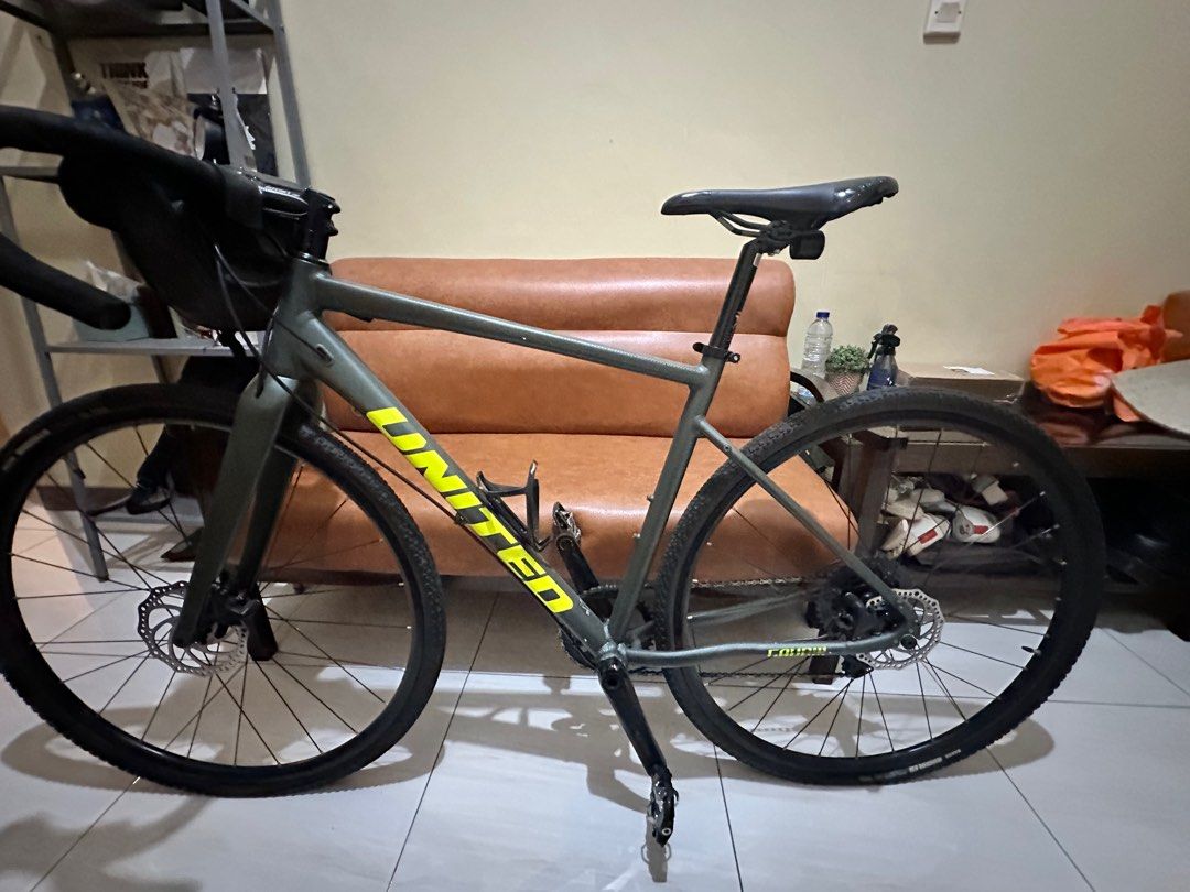 Gravel bike hotsell united