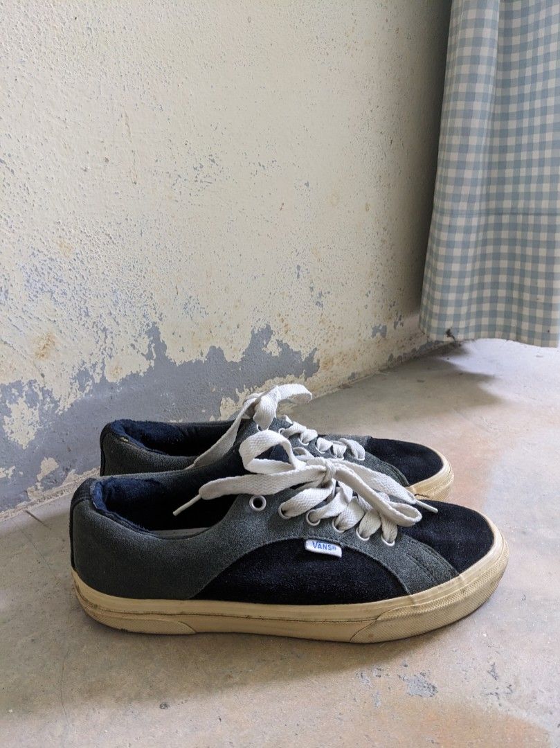 Vans lampin usa store