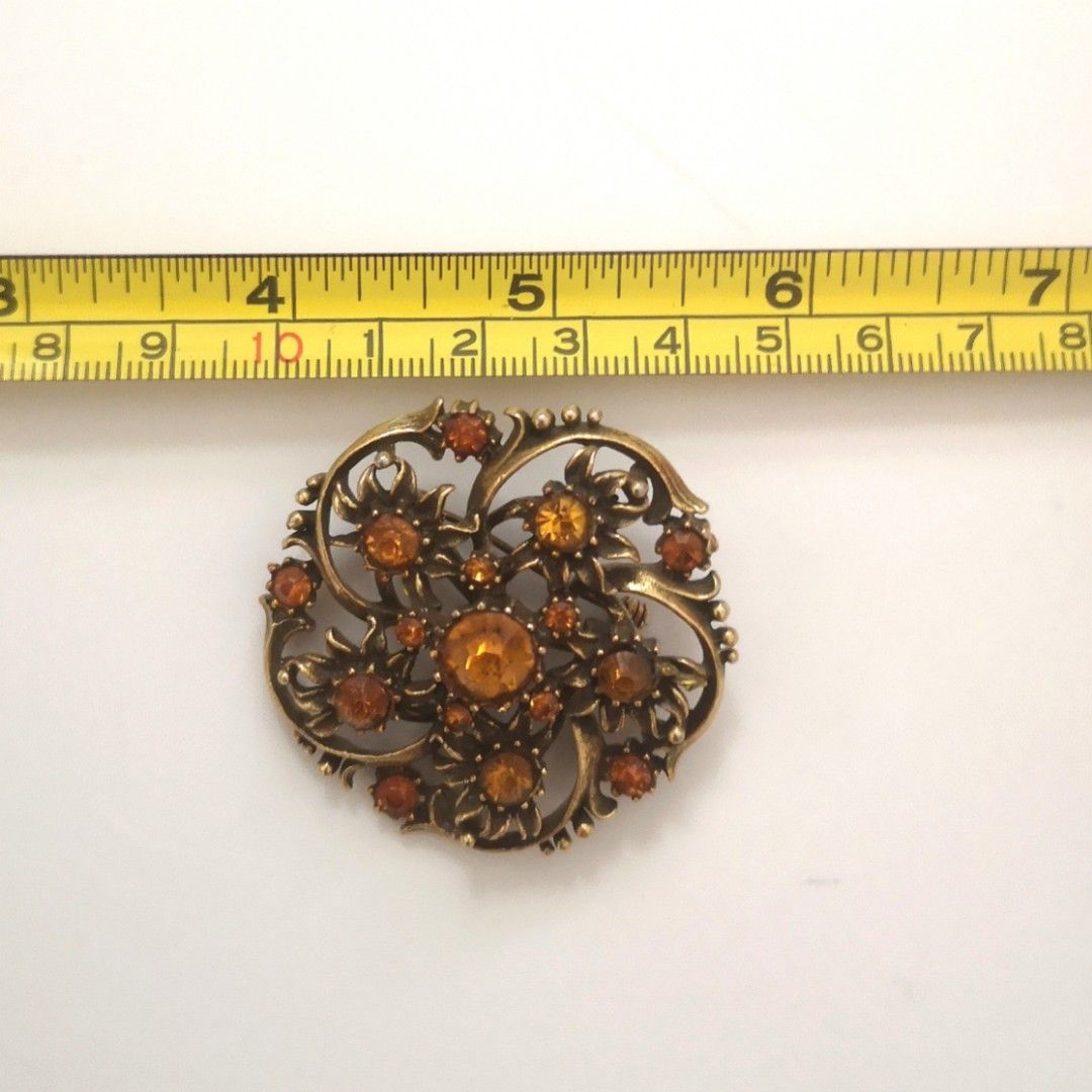 Cheap hotsell vintage brooches