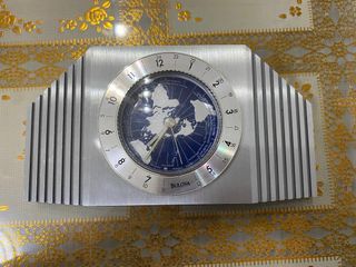 Vintage BULOVA World Desk Alarm Clock